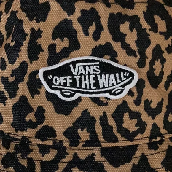 VANS Leopard Cheetah Bucket Hat SM - Picture 7 of 10